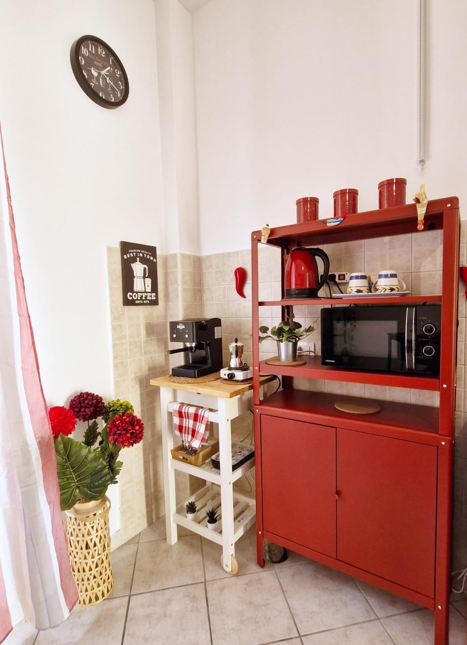Coffee/tea facilities