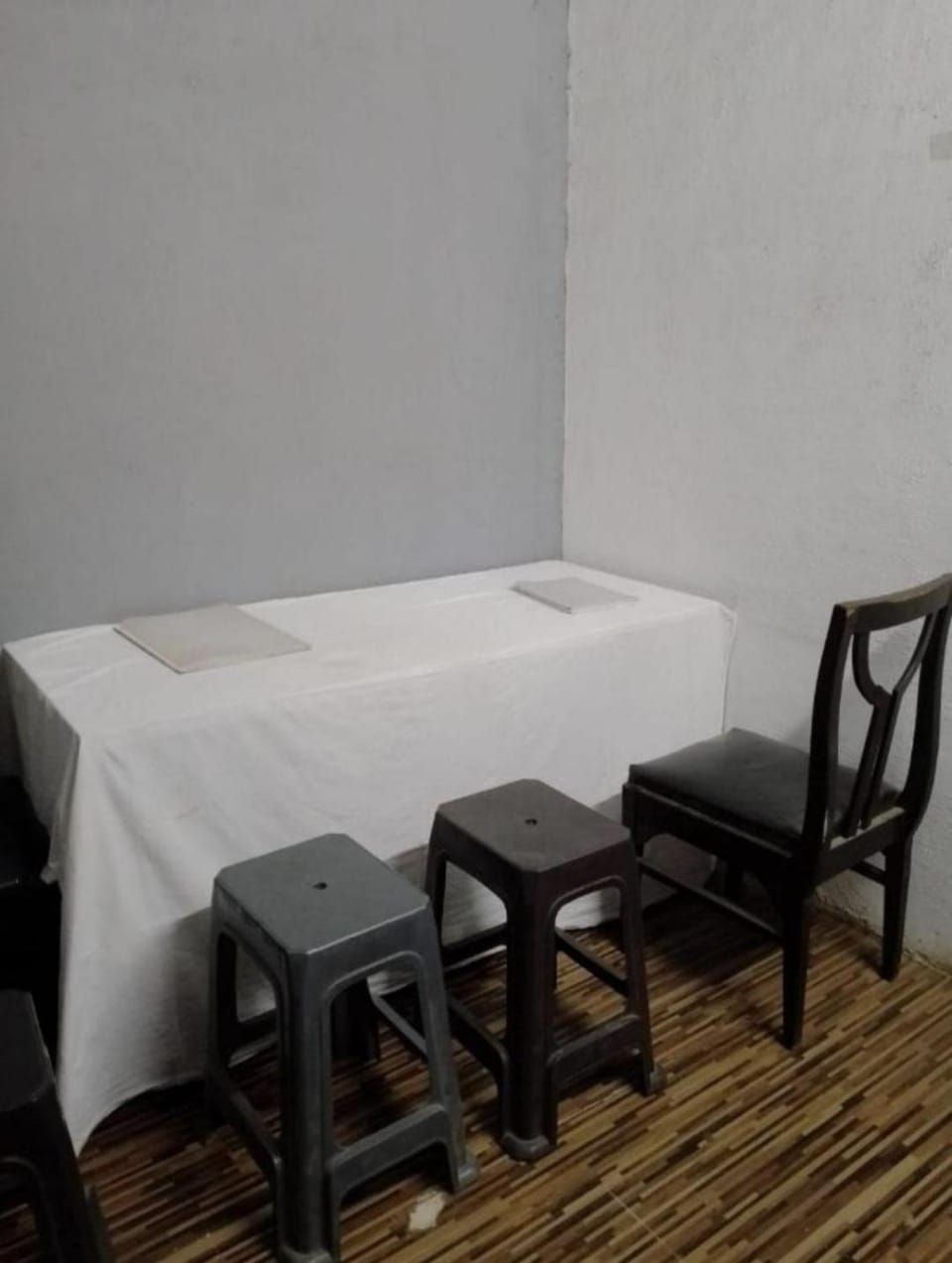 Bapuji Dormitory Hostel Mumbai Hostel in Mumbai