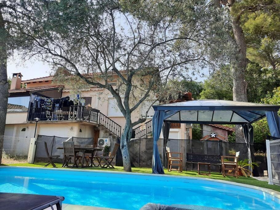 Villa climatisée piscine Villa in Montpellier