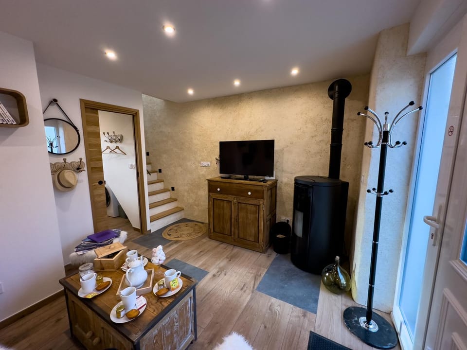 gite L'Ecrin House in Auvergne-Rhône-Alpes