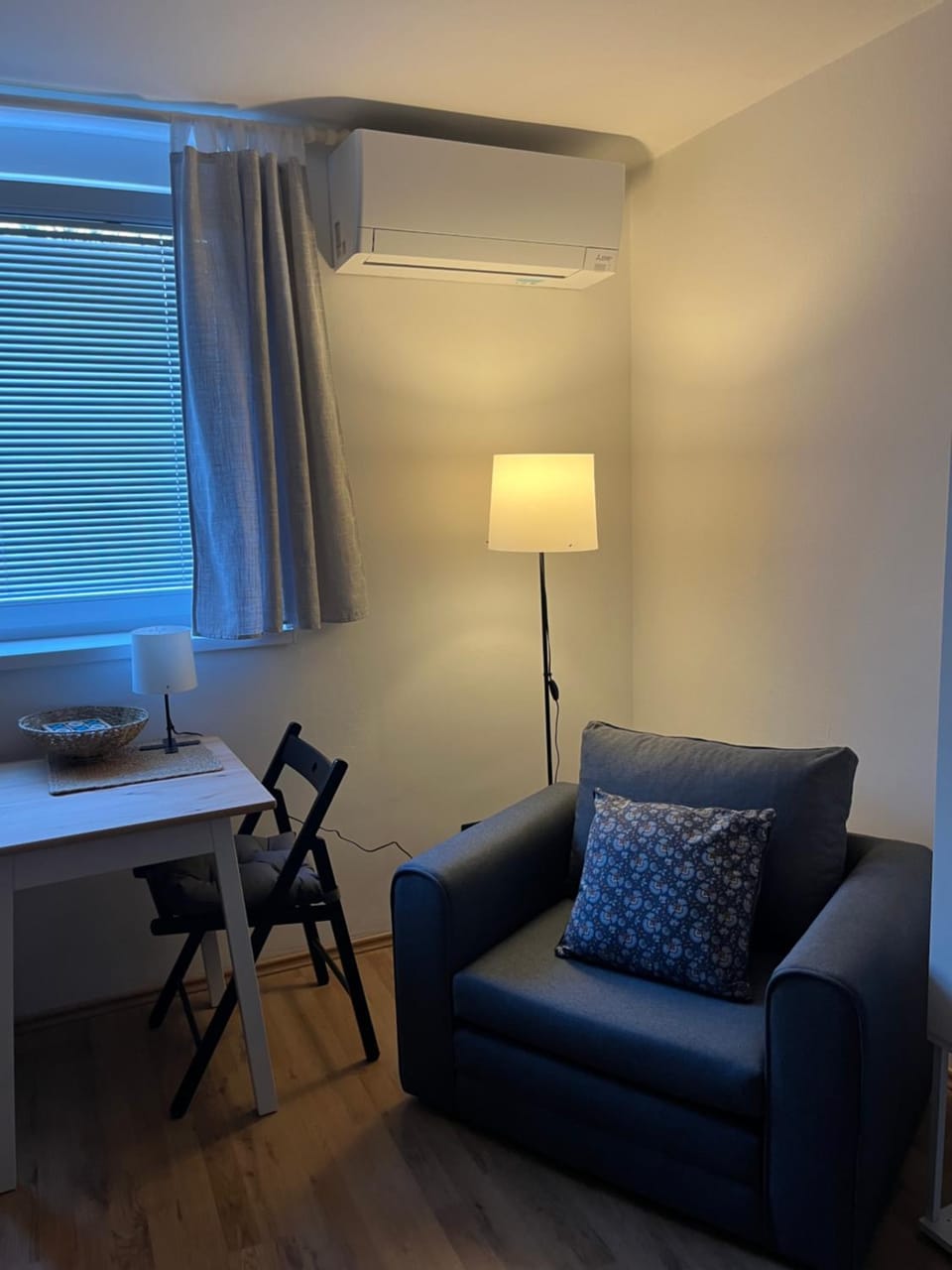 Seating area