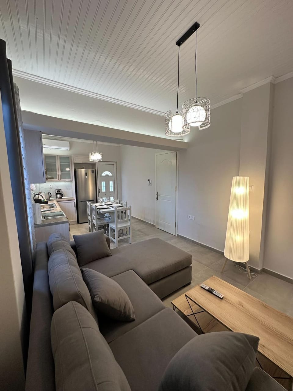 Living room, Seating area, Dining area, kitchen
