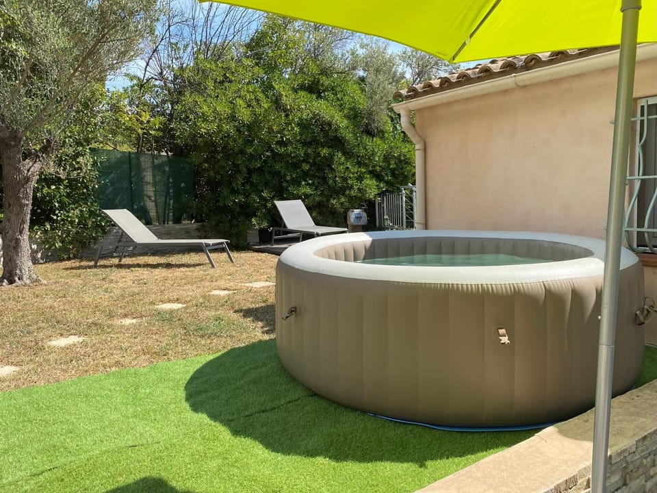 Hot Tub