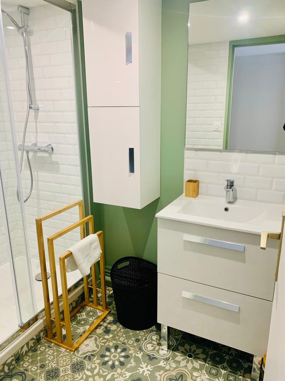 Shower, Bathroom