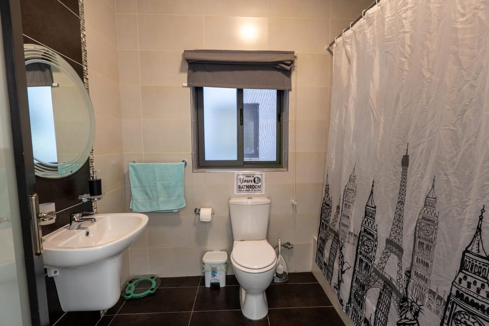 Toilet, Bathroom, Bath, towels