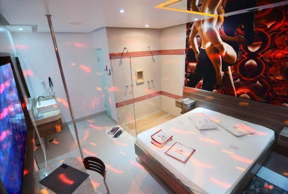 Shower, Bathroom, heating