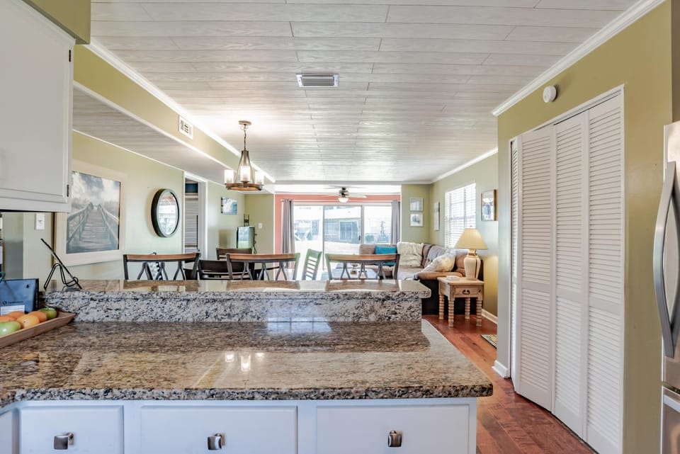 East End Beach Side Bungalow House in Dauphin Island