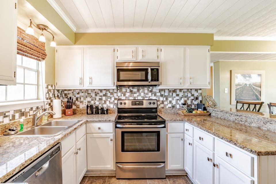 East End Beach Side Bungalow House in Dauphin Island