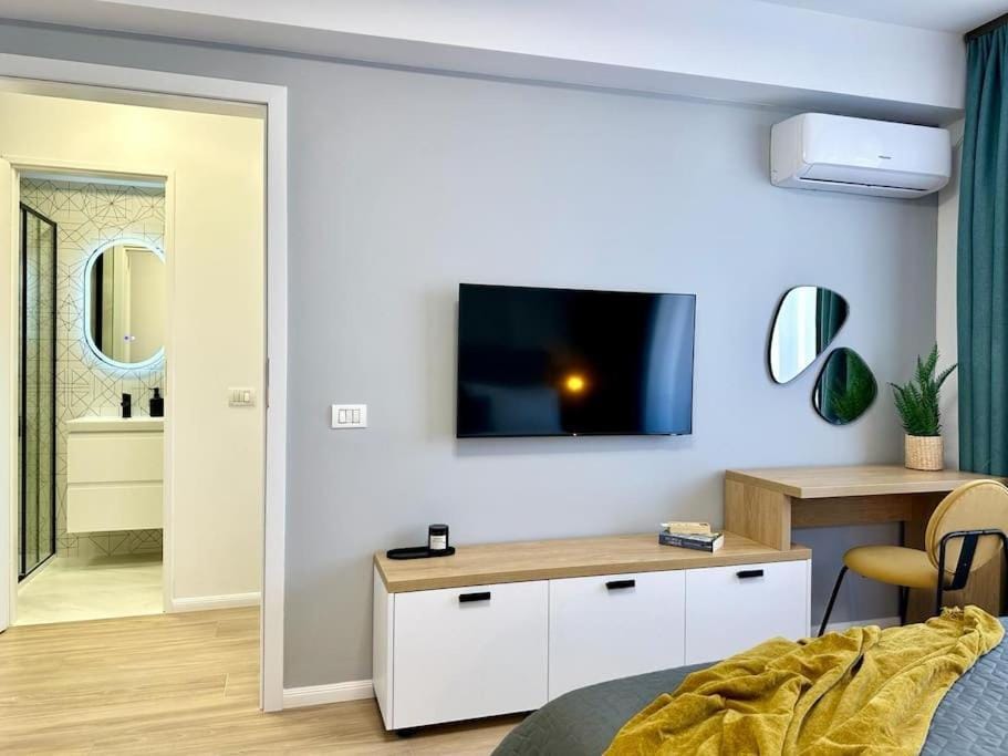 City Center Apartment With Balcony Apartment in Timisoara