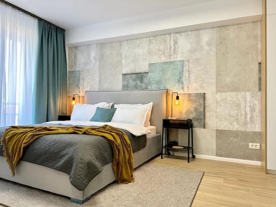 City Center Apartment With Balcony Apartment in Timisoara