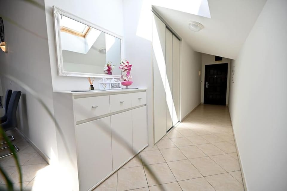 Apartman L & Z Višnjik Apartment in Zadar