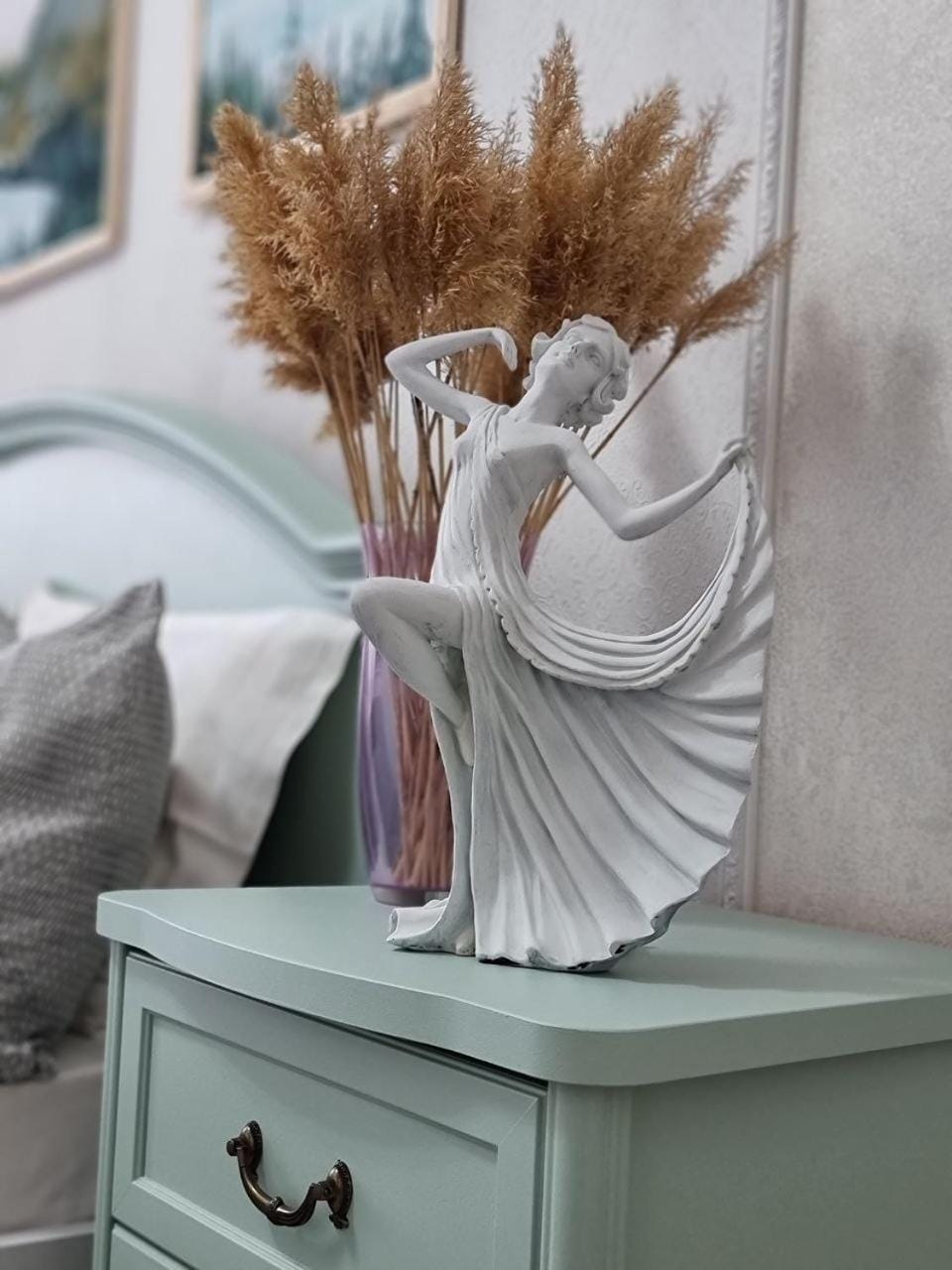 Decorative detail, Bedroom