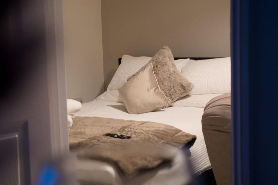1 bedroom apartment - The Opal Apartment in Cheltenham