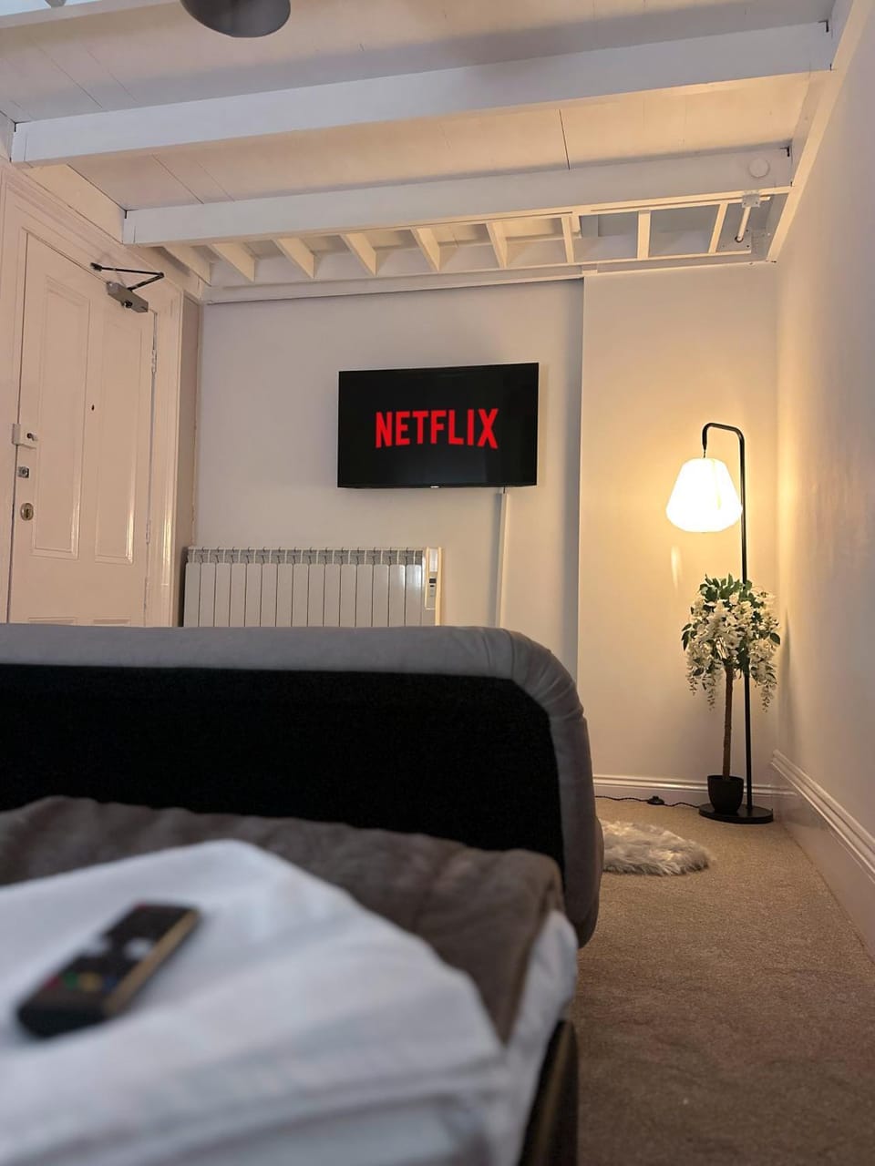 1 bedroom apartment - The Opal Apartment in Cheltenham