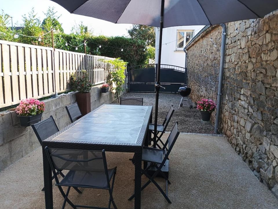 Maison en pierre pour 6-jardin &animaux bienvenus House in Brittany