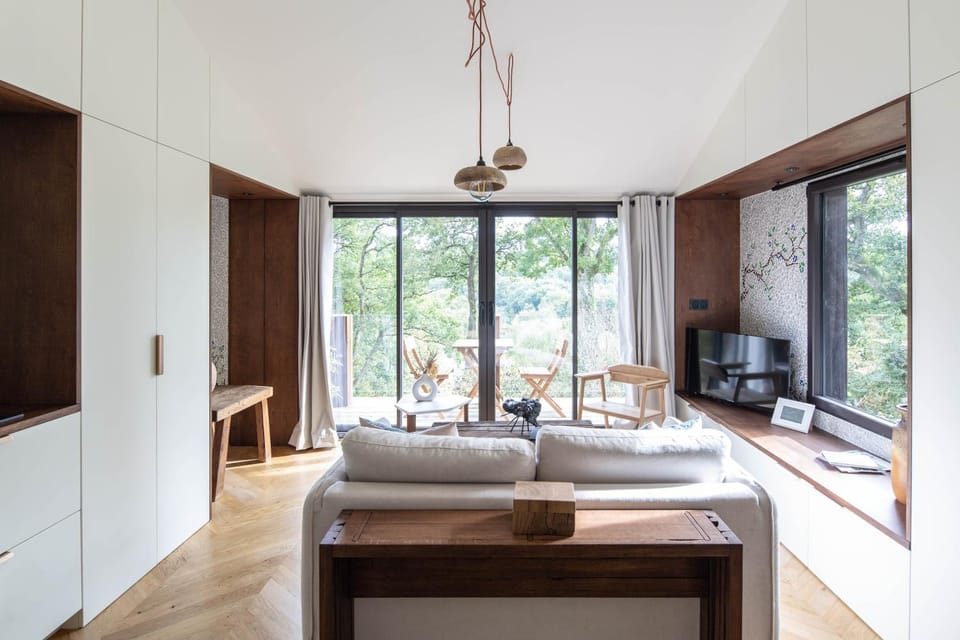 Communal lounge/ TV room, TV and multimedia, Balcony/Terrace, Living room