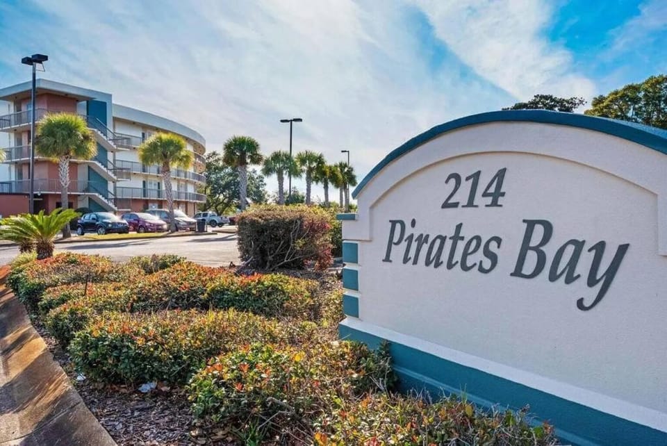 Pirates Bay Getaway! House in Fort Walton Beach