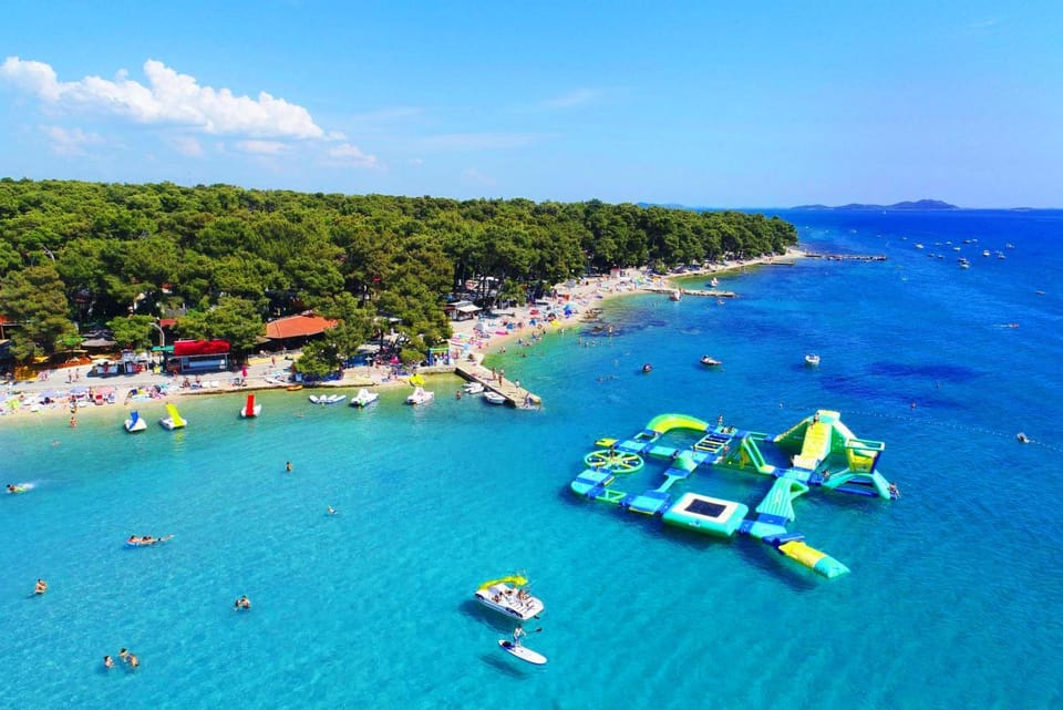 Day, Natural landscape, Activities, Beach, Sea view