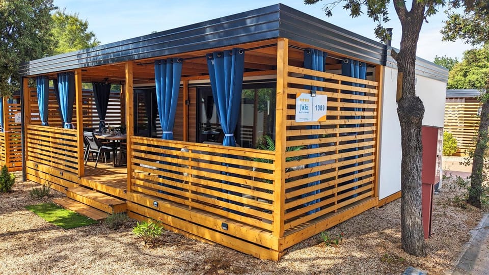 Patio, Day, Garden view