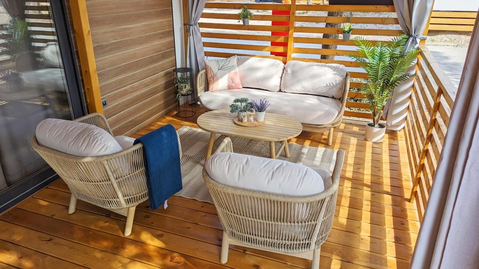 Balcony/Terrace, Seating area