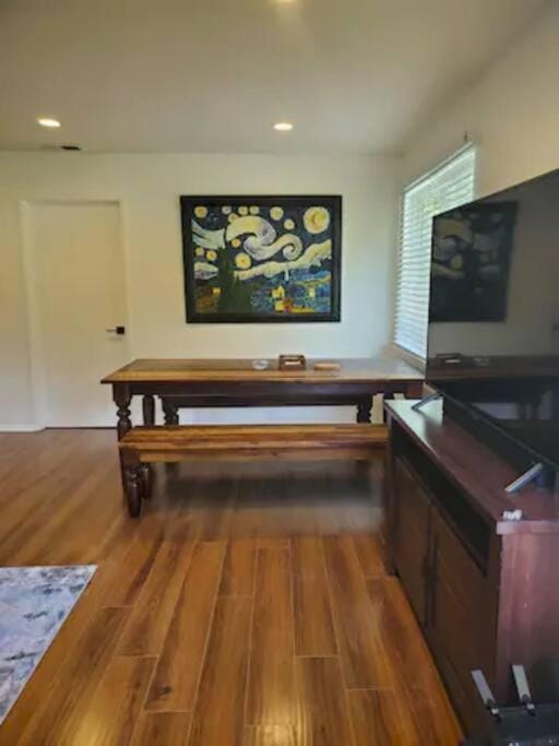 Located In The Heart Of The West Side Apartment in Mar Vista