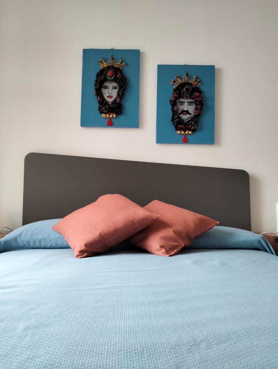 Bedroom, air conditioner
