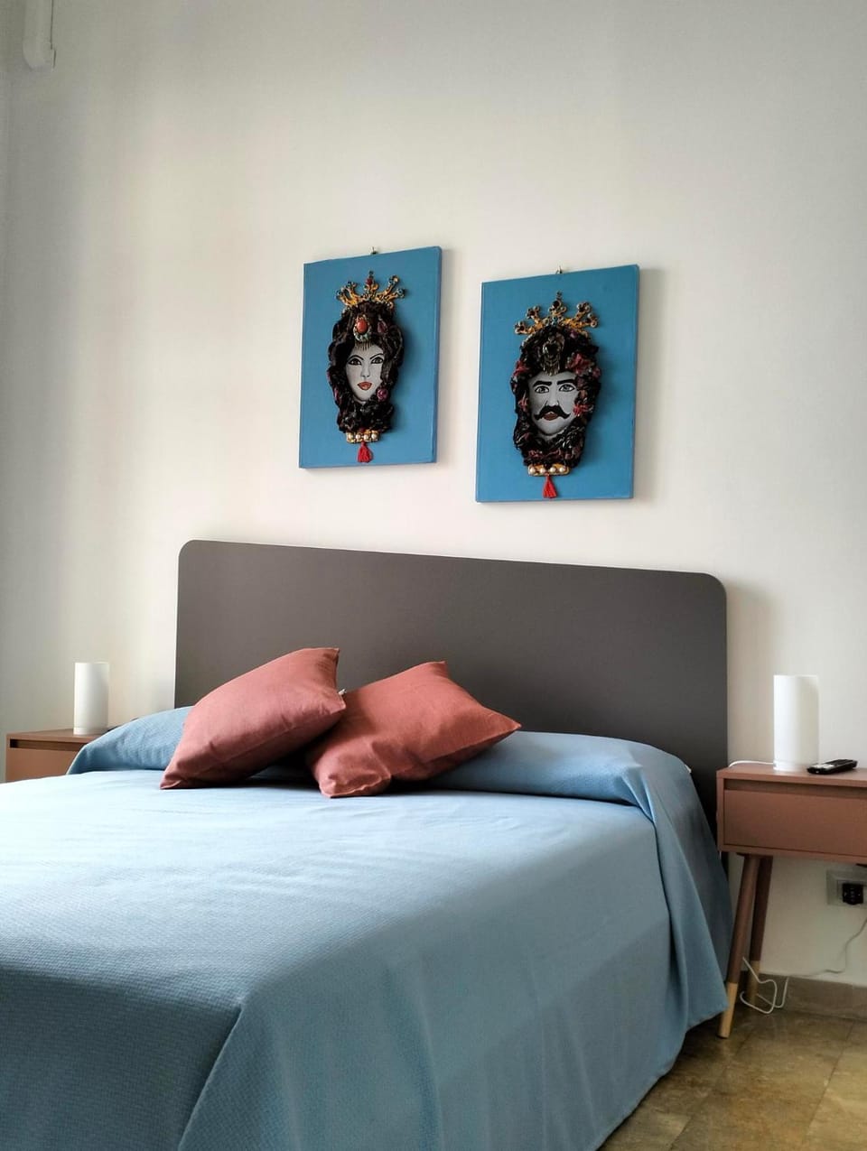 Bedroom, air conditioner