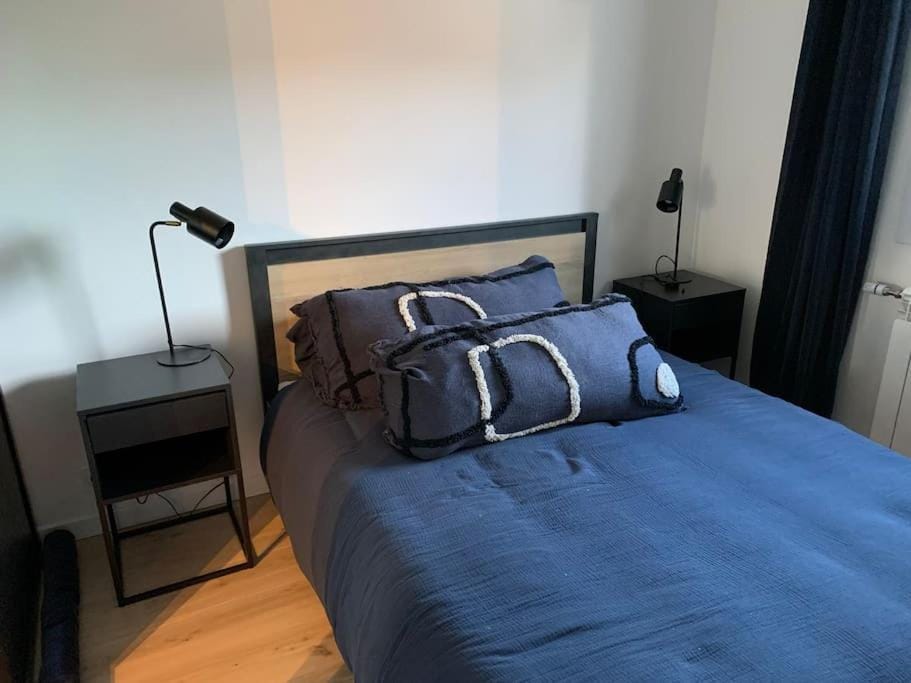 Vannes port - T2 avec wifi - balcon et parking Apartment in Séné
