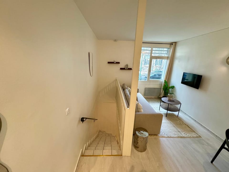 Suite Azure - Appartement 4 personnes - Check in h24 & Wifi Apartment in Lyon