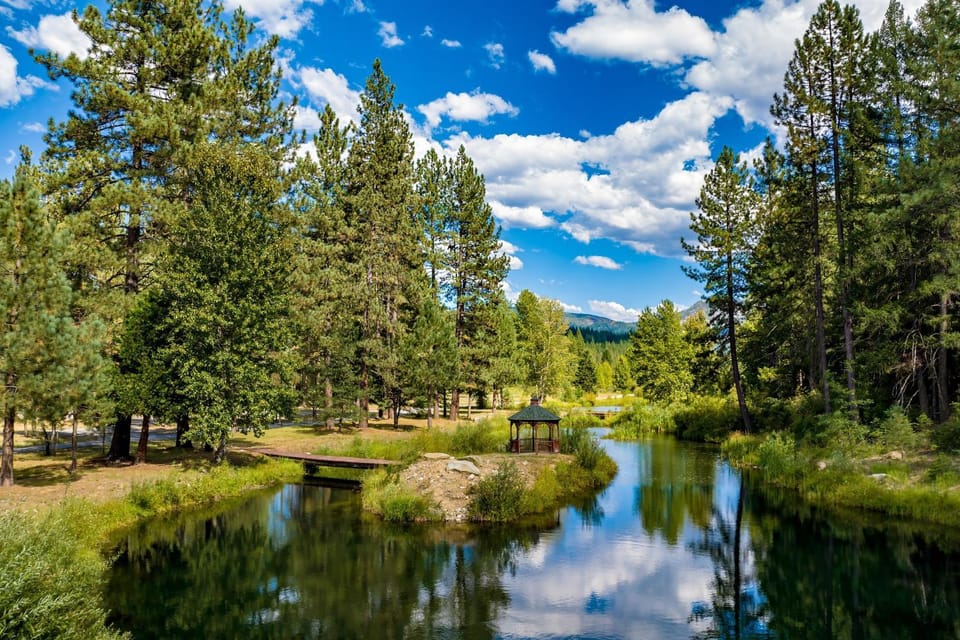 Dog-Friendly 3BR on 200 Acres w/ River Access House in Sierra Nevada
