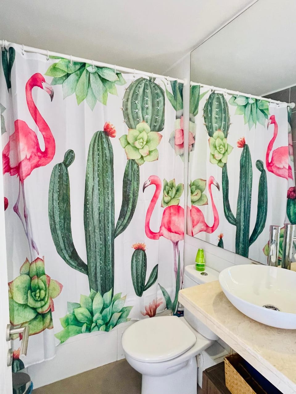 Bathroom, Decorative detail