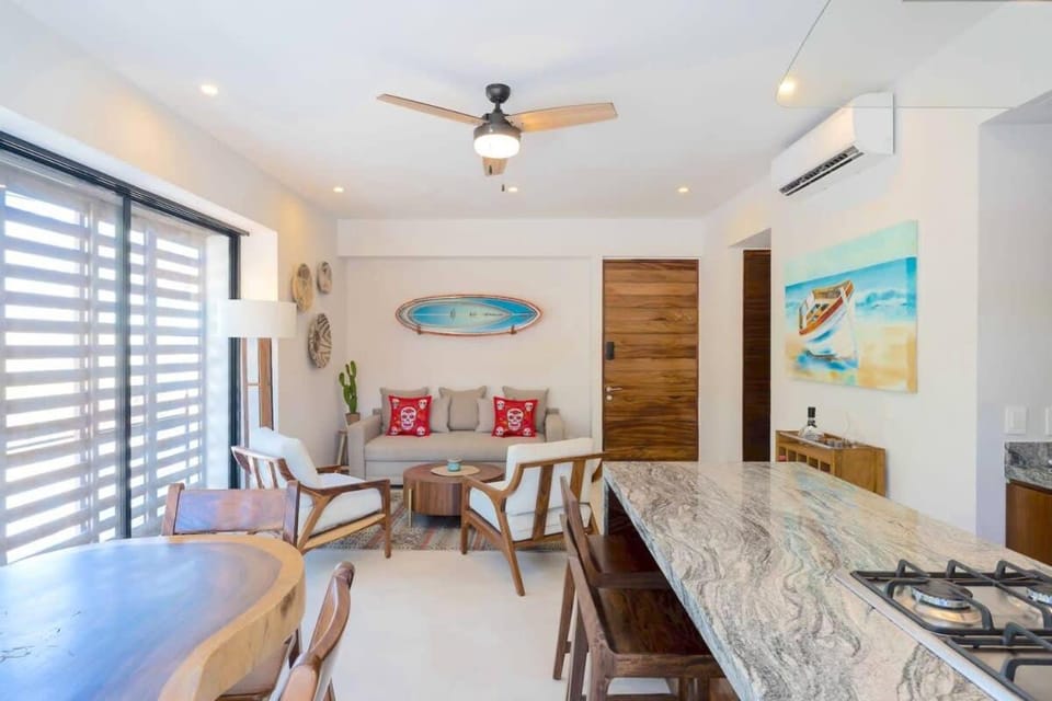 Nerea Golden Zone - 3 Blocks to Beach Apartment in Bucerias