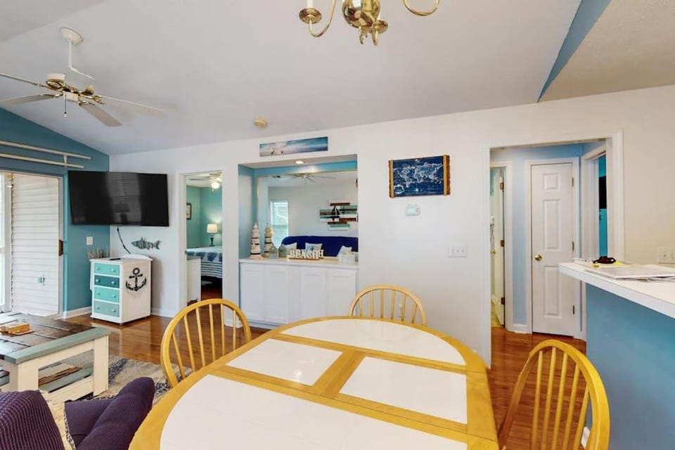 Anchors Away Apartment in Carolina Forest