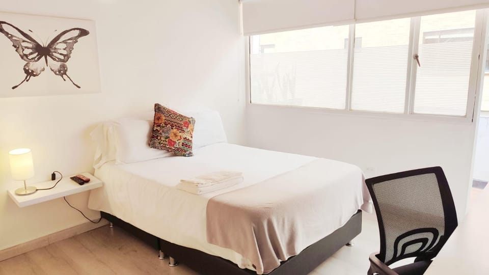 Bed, Photo of the whole room, Bedroom