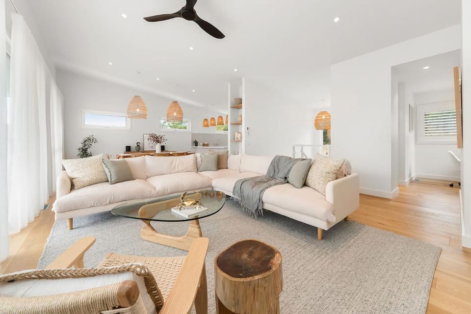 Shelby Beachhouse Scandi Hot Tub McCrae Views House in Dromana