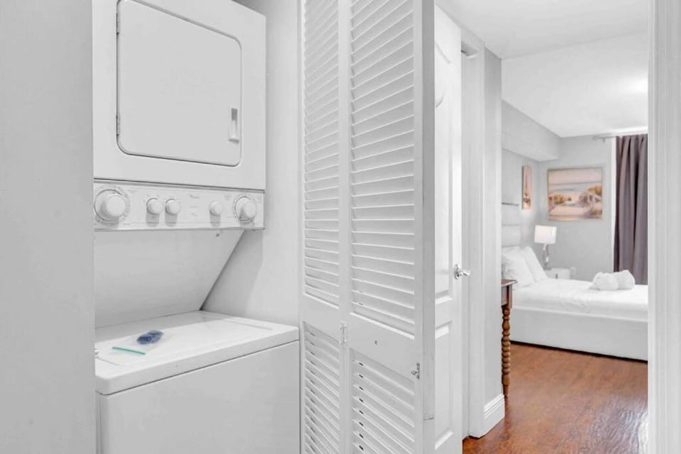 Beautiful 1 BED 1 BTH • Brickell Apartment in Brickell