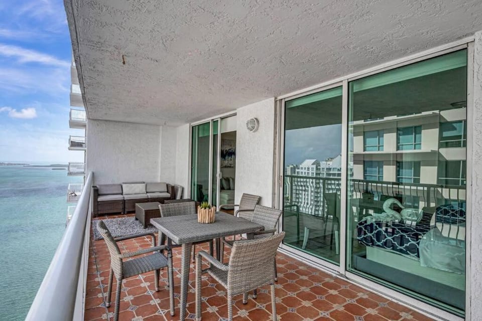 35th floor 1 BED 1 BTH • Brickell • Ocean View Apartment in Brickell