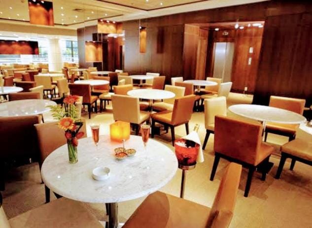 Restaurant/places to eat, Food and drinks, Banquet/Function facilities, Seating area, Food, Drinks