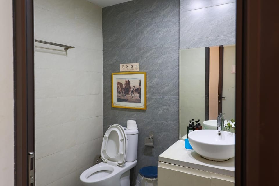 Toilet, Bathroom