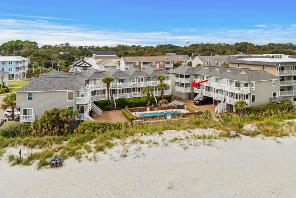 Property building, Bird's eye view, Location