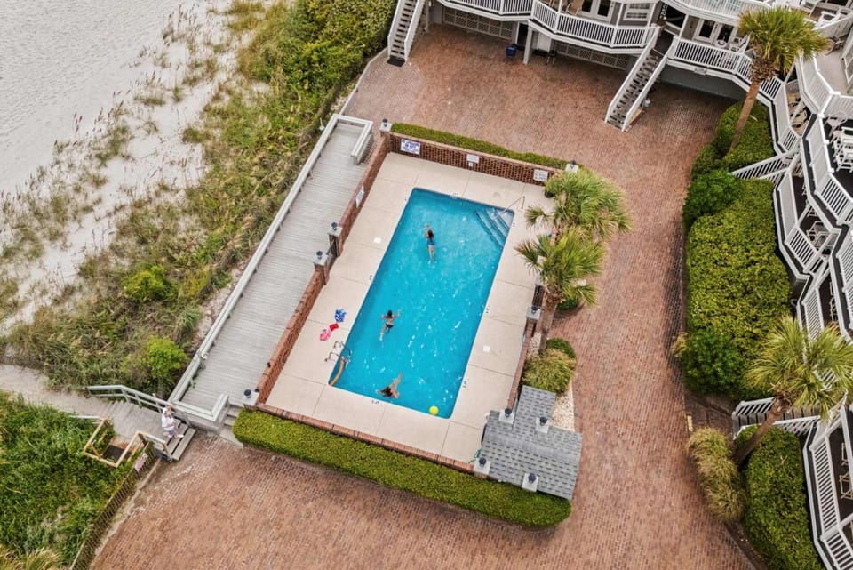 Bird's eye view, Pool view, Swimming pool