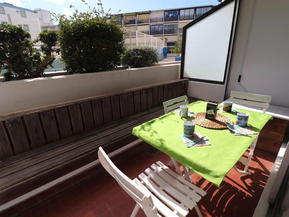 Studio avec Terrasse et Parking au Grau-du-Roi - FR-1-307-256 Apartment in Le Grau-du-Roi