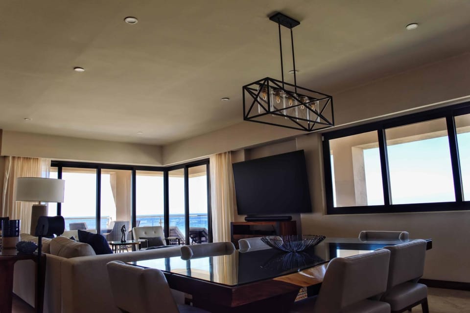 TV and multimedia, Living room, Dining area, Beach, Beach, On site, Sea view, Sea view, Sunset