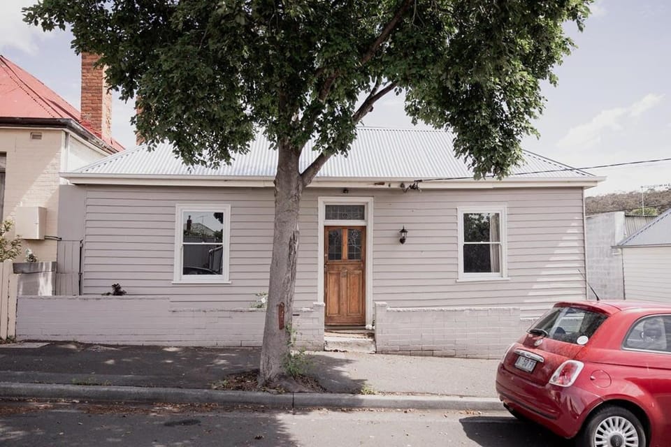 Workers cottage on Wellington House in Tasmania