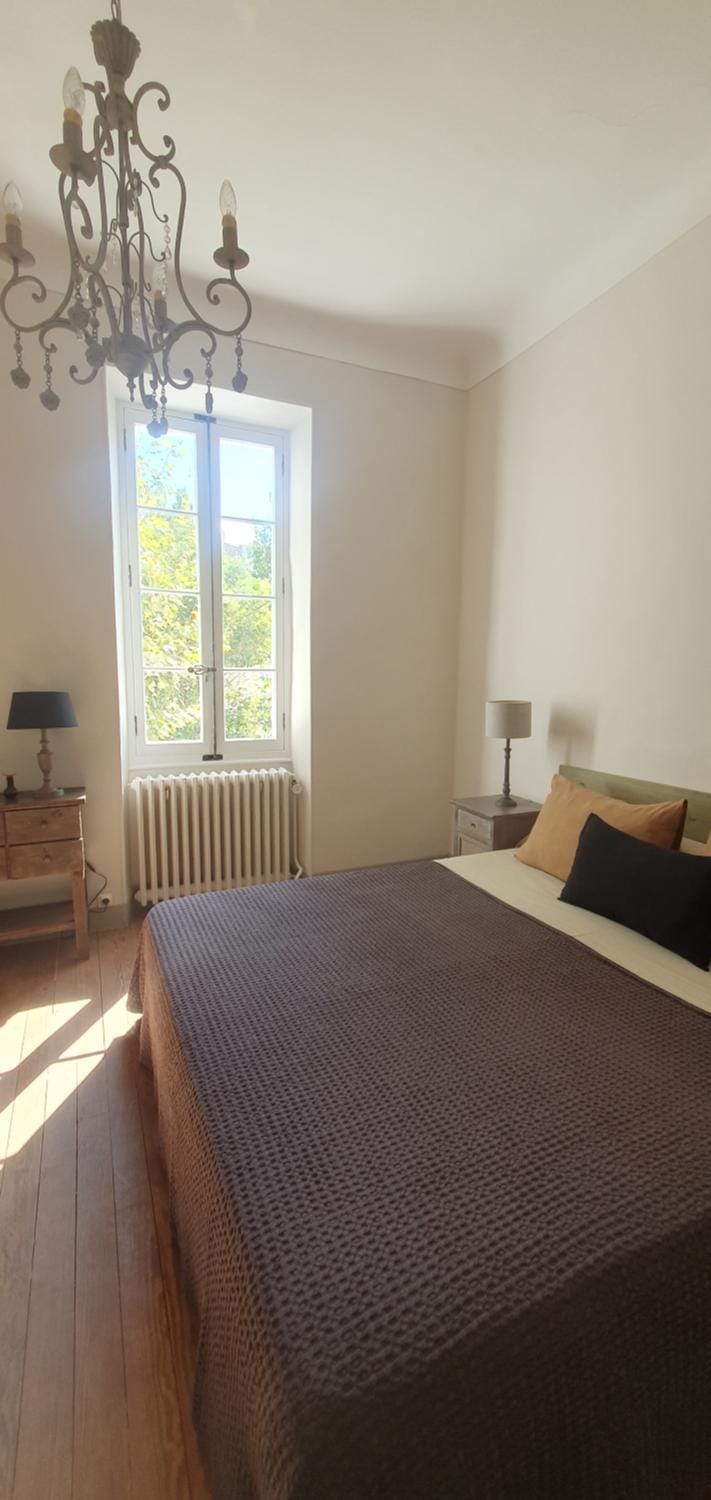 Bed, Decorative detail, Decorative detail, Bedroom