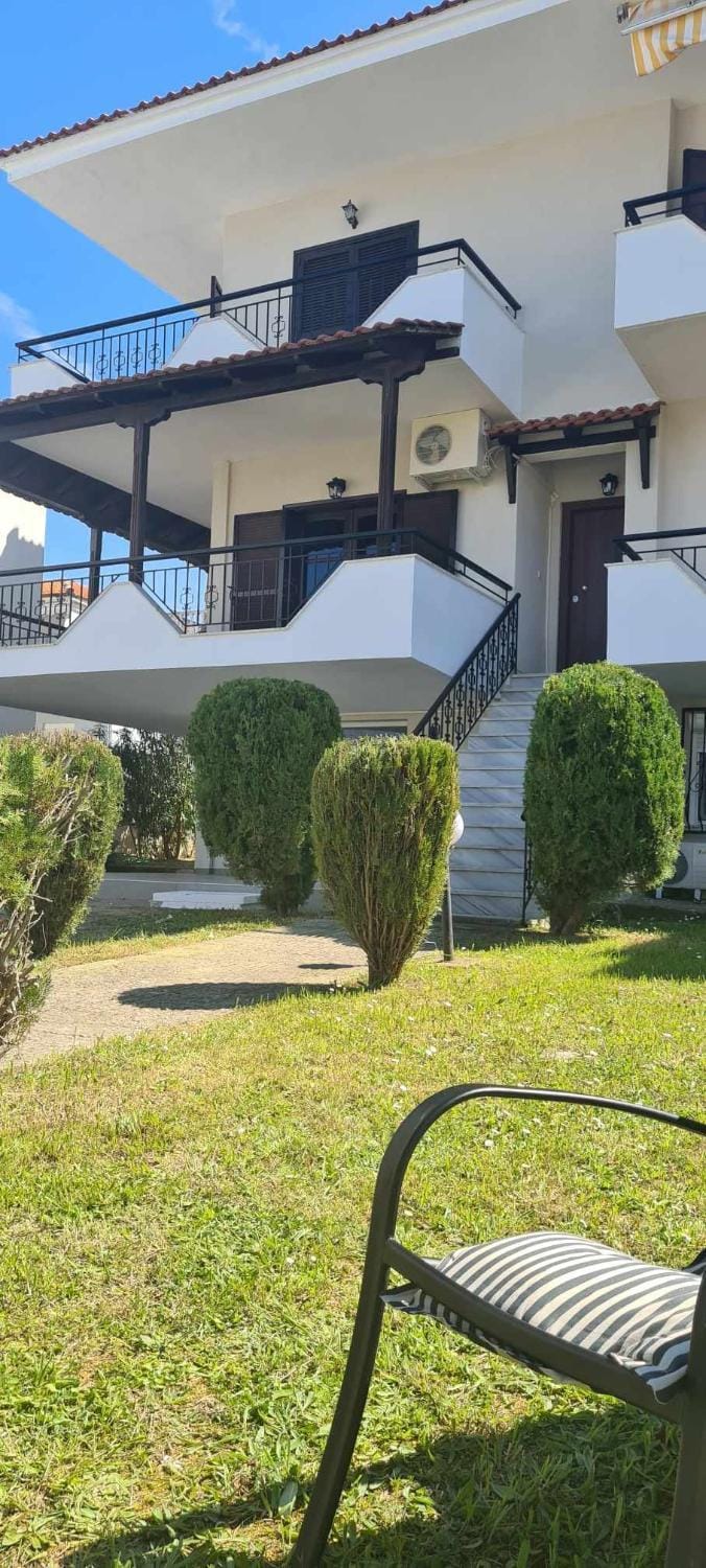 Property building, Day, Garden view