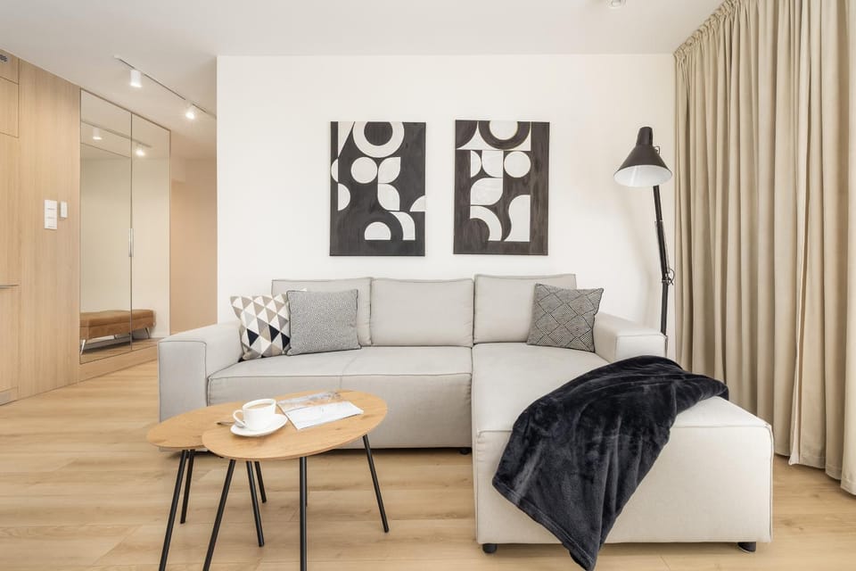 Living room, Photo of the whole room, Seating area