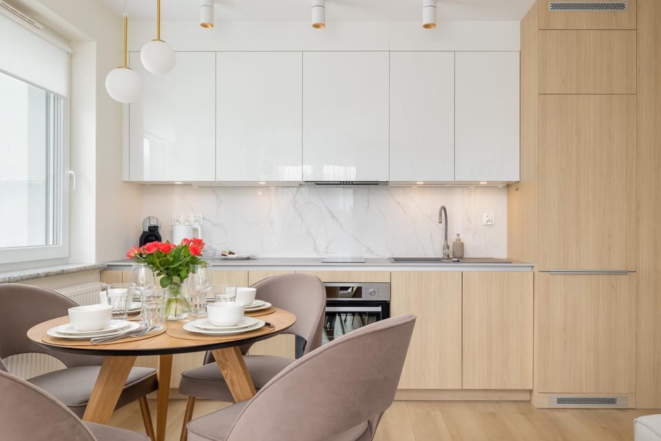 Kitchen or kitchenette, Living room, Seating area, Dining area, pet friendly, stove
