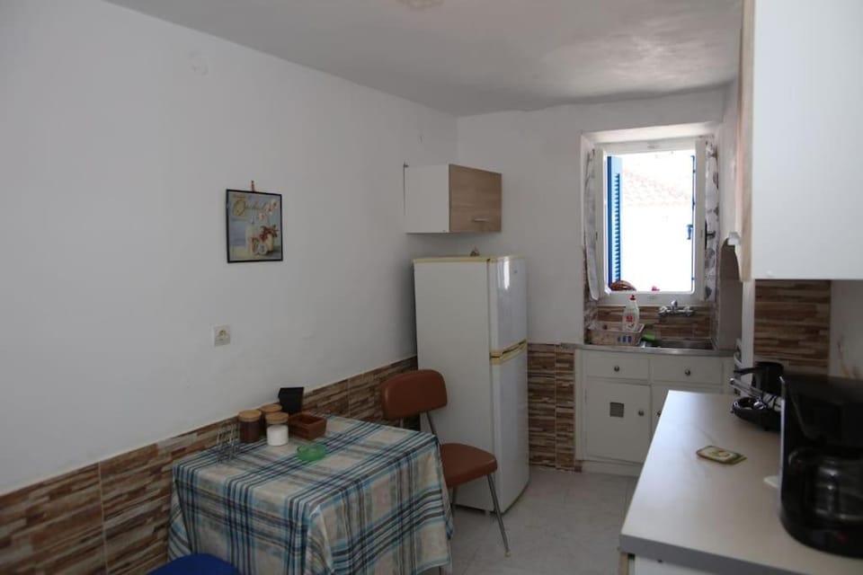 Paraporti Rooms House in Decentralized Administration of the Aegean