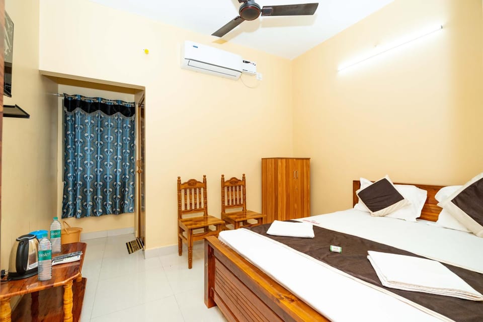 Hotel Balaji Rameswaram Hotel in Sri Lanka